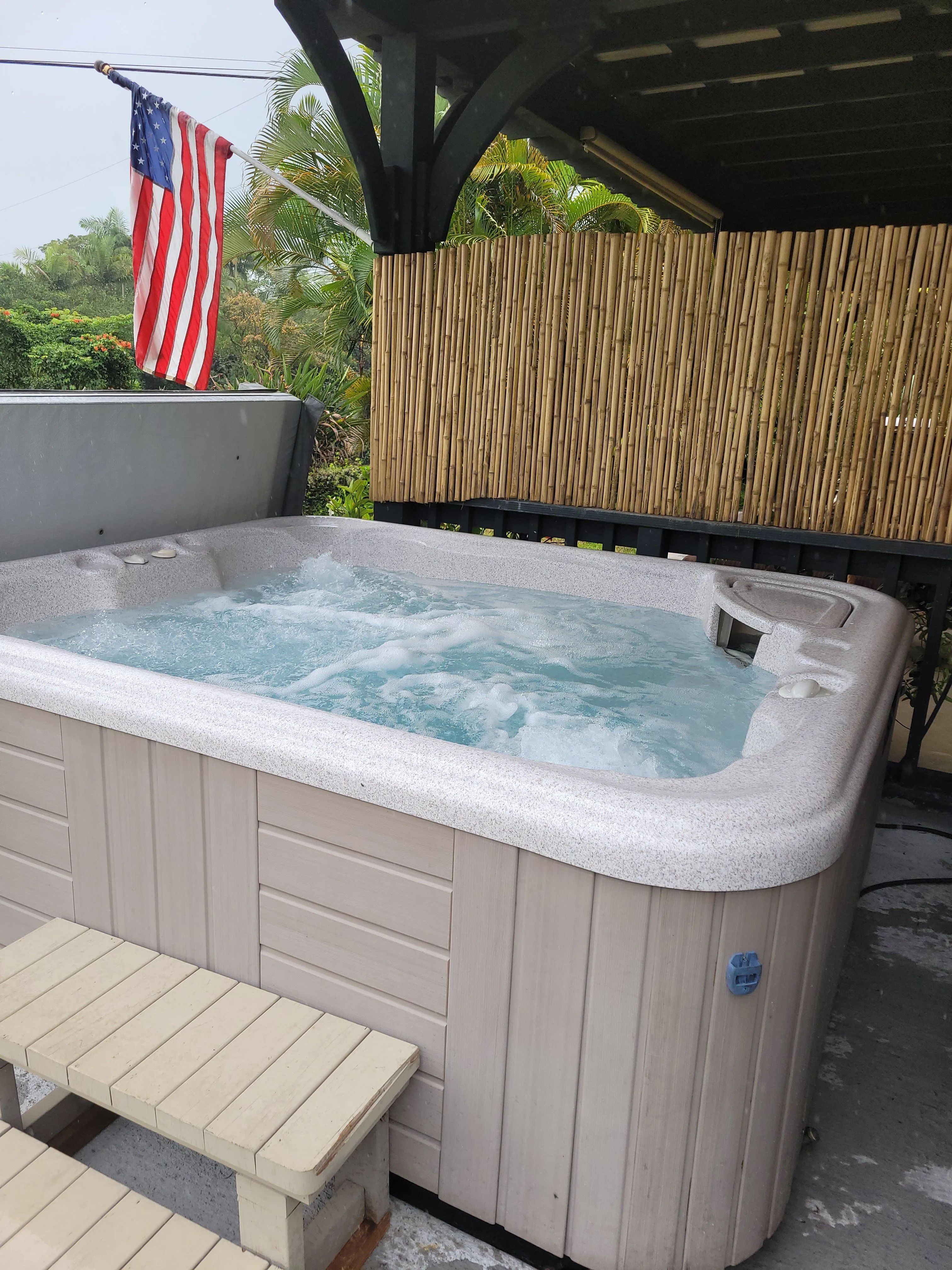 Hot tub