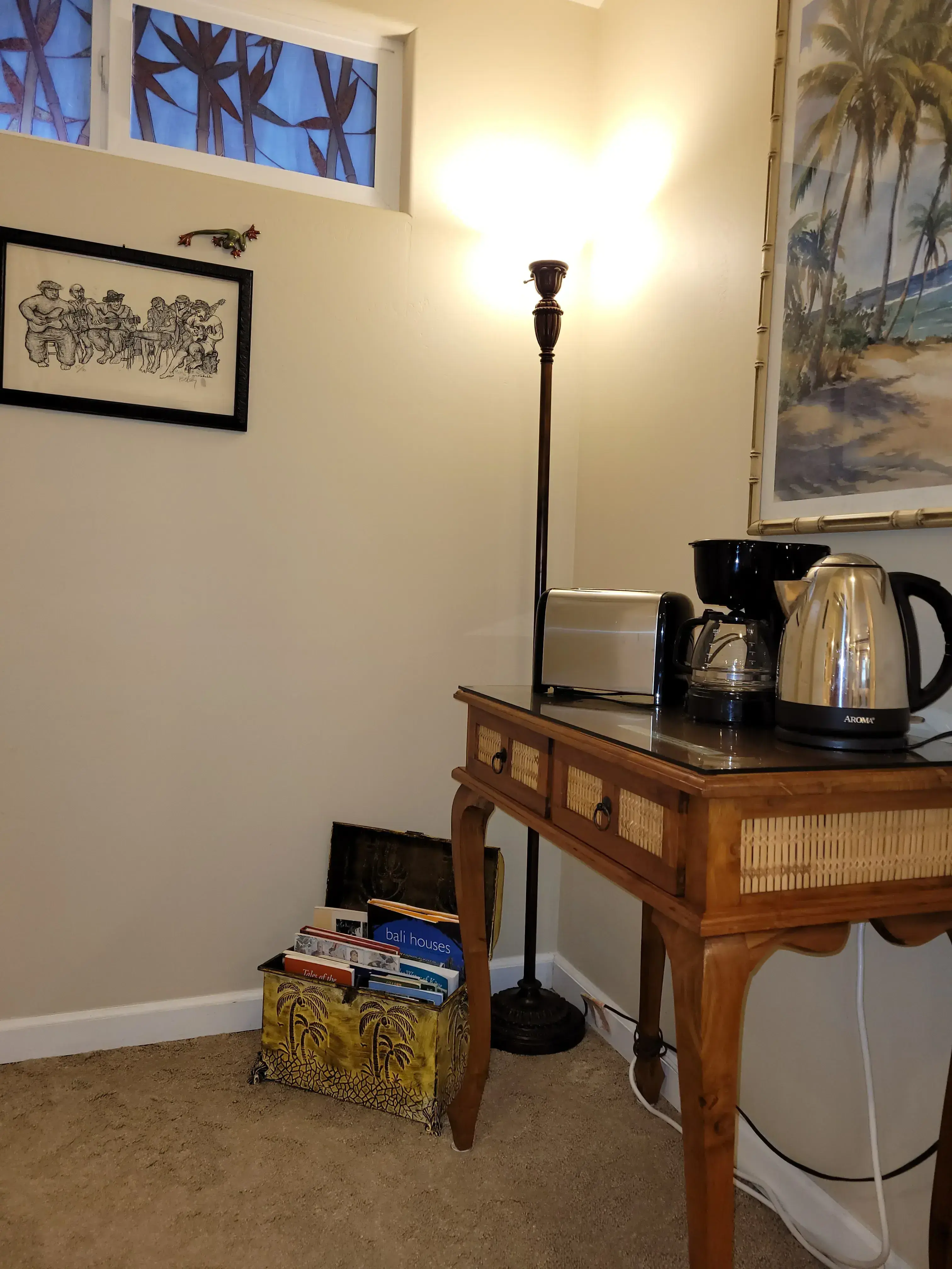 Hilo Bay Room coffee station