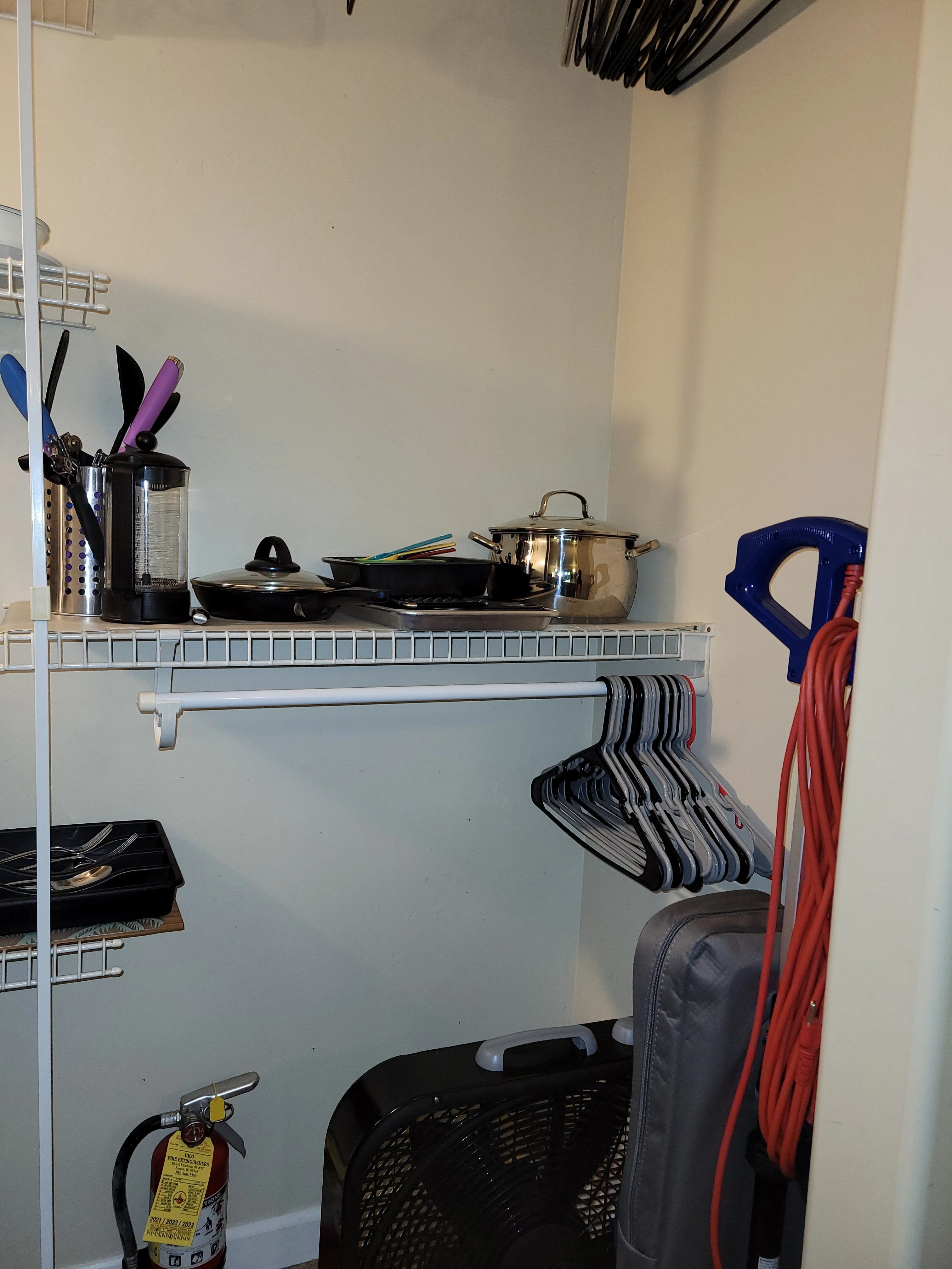 Mauna Kea Room closet